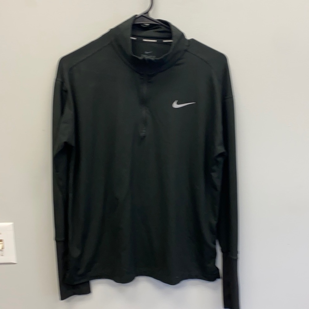 Nike Women’s 1/4 zip